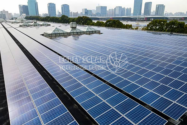 Binabawasan ng Pamahalaang Tsino ang Mga Pagbabalik ng Buwis para sa Industriyang Photovoltaic