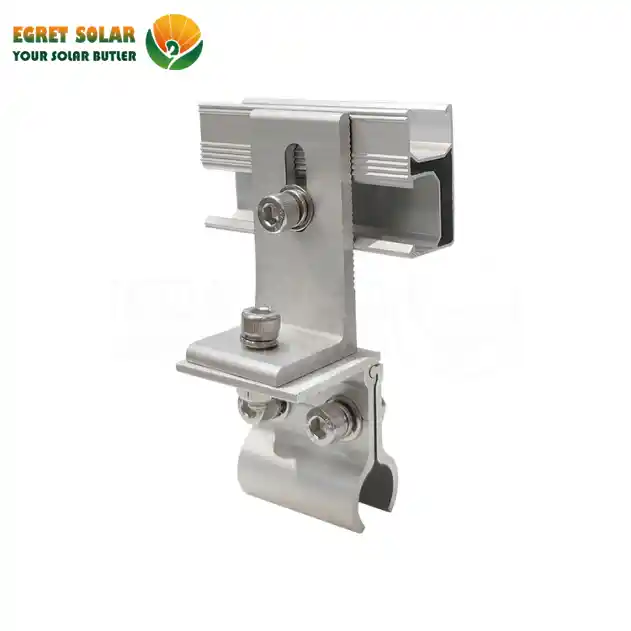 Solar non penetrating roof clamp